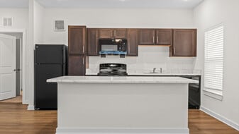 Fullerton in Decatur, GA - Building Photo