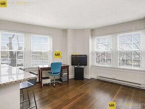 534 Beacon St, Unit #305 in Boston, MA - Building Photo - Building Photo