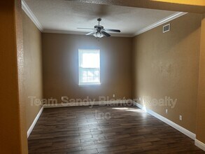 7071 Lake Joanne Dr in Pensacola, FL - Building Photo - Building Photo