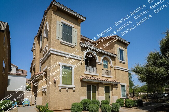 property at 747 N Port Dr