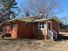 1103 Auten Rd in Charlotte, NC - Building Photo