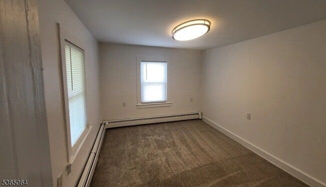 60 E McFarlan St, Unit 1 in Dover, NJ - Building Photo - Building Photo