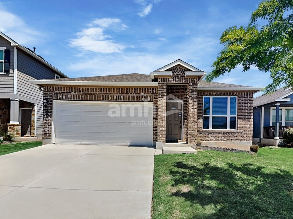 280 Aspen Waters in New Braunfels, TX - Building Photo