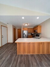 938 E 6th St in New Richmond, WI - Building Photo - Building Photo