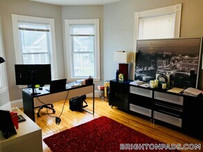 8 Eulita Terrace, Unit 2 in Boston, MA - Building Photo - Building Photo