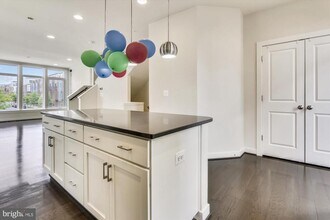 8060 Red Hook St in Derwood, MD - Building Photo - Building Photo