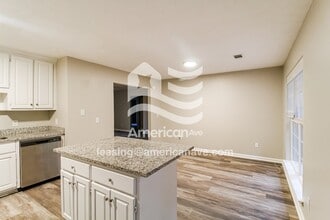 751 Parkhill Dr in Columbus, GA - Building Photo - Building Photo