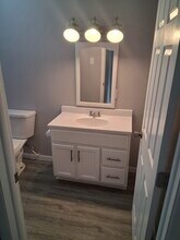 254 E Jackson St, Unit 2nd Floor Front in Joliet, IL - Foto de edificio - Building Photo