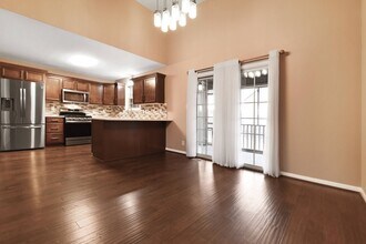 1019 Dwight Eisenhower Way in Clarksville, TN - Building Photo - Building Photo