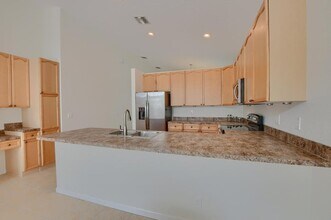 1225 E Magnolia Cir in Delray Beach, FL - Building Photo - Building Photo