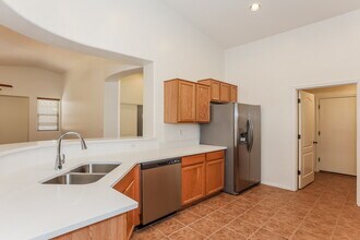 7406 W Superior Ave in Phoenix, AZ - Building Photo - Building Photo