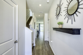 Oak Haven in Riverview, FL - Foto de edificio - Interior Photo