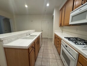 2704 Farmers Central Rd in Woodland, CA - Building Photo - Building Photo