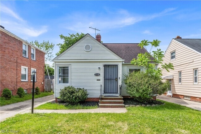 property at 21106 Gardenview Dr