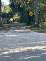 10730 Crystal Springs Rd, Unit Crystal river apartment in Zephyrhills, FL - Building Photo