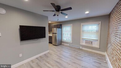 27 S Church St in West Chester, PA - Building Photo - Building Photo