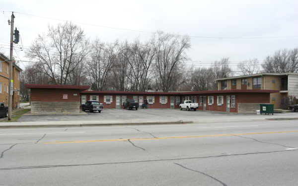 18400-18402 Torrence Ave in Lansing, IL - Foto de edificio