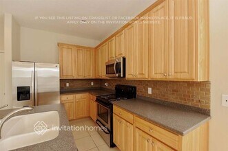 31052 Creekridge Dr in Wesley Chapel, FL - Building Photo - Building Photo