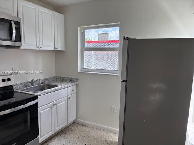 828 SW 20th Ave in Miami, FL - Building Photo - Building Photo