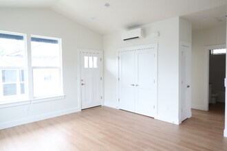 12917 SE Ridgecrest Rd in Happy Valley, OR - Building Photo - Building Photo