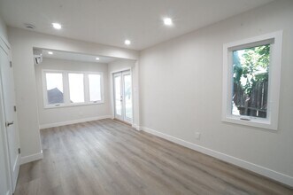 6053 Selma Ave in Los Angeles, CA - Building Photo - Building Photo