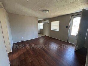 409 Dobson St in Kernersville, NC - Building Photo - Building Photo