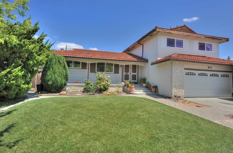 811 Pescadero Dr in San Jose, CA - Building Photo