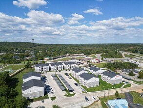 1427 Pk W Ct in Imperial, MO - Building Photo - Building Photo