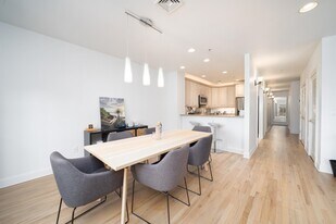 208 Jackson St in Hoboken, NJ - Building Photo