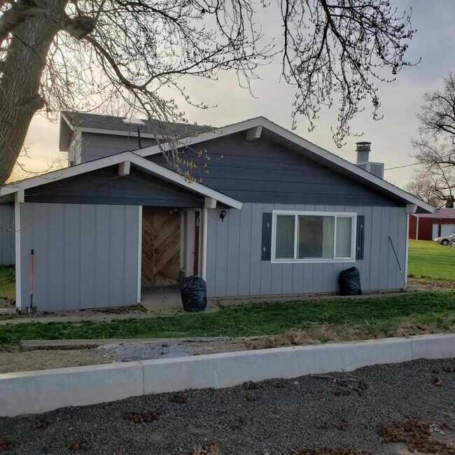 84208 Grant Rd Rentals in MiltonFreewater, OR