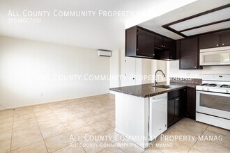 73596 Desert Trail Dr in Twentynine Palms, CA - Building Photo - Building Photo