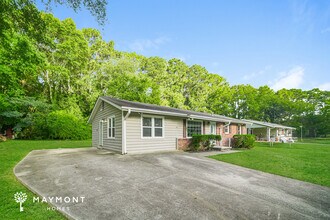 6197 Castlewood Dr in Morrow, GA - Building Photo - Building Photo