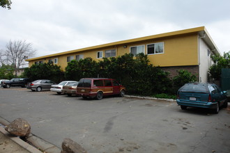 Da Costa Castle Apartments in Fremont, CA - Building Photo - Building Photo