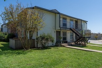 309 I-35 in Hillsboro, TX - Building Photo - Building Photo