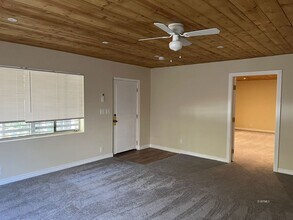 54141 Pine Crest Ave in Idyllwild, CA - Building Photo - Building Photo