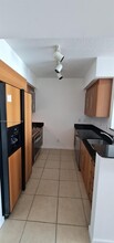 335 S Biscayne Blvd, Unit 3610 in Miami, FL - Building Photo - Building Photo