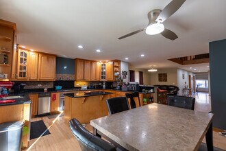 4716 N Kilbourn Ave in Chicago, IL - Building Photo - Building Photo