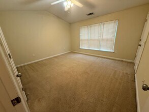 490 S Barnett Shoals Rd in Athens, GA - Building Photo - Building Photo