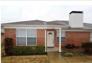 3319 Lexington Dr in Tyler, TX - Building Photo - Building Photo