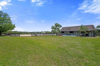16820 Deer Path Ln in Wellington, FL - Building Photo - Building Photo