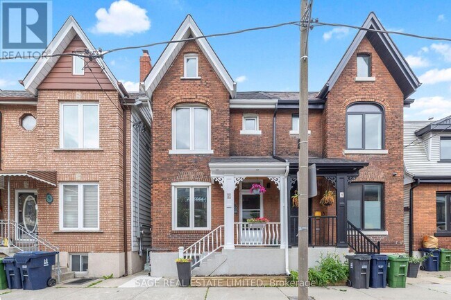 property at 7 Gore St