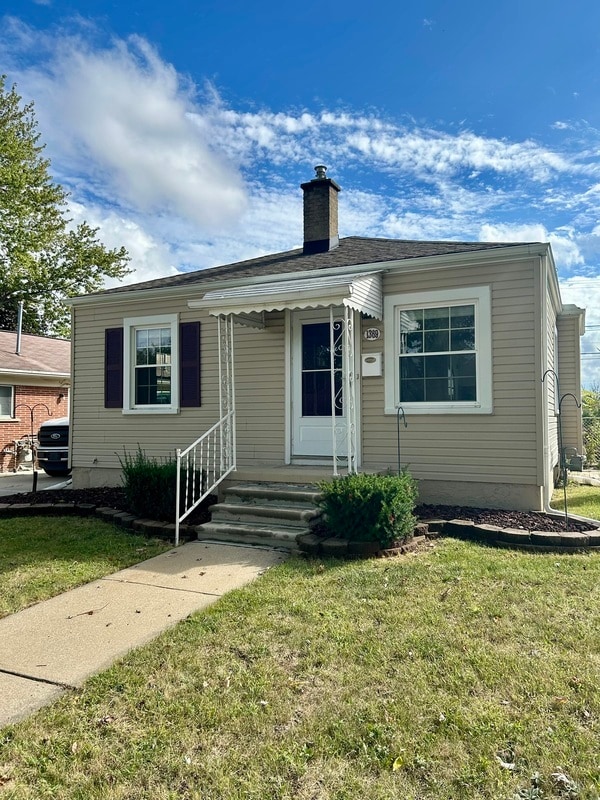 property at 1369 New York Ave
