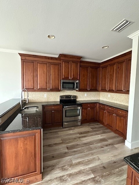 property at 10313 Longleaf Pine Ct