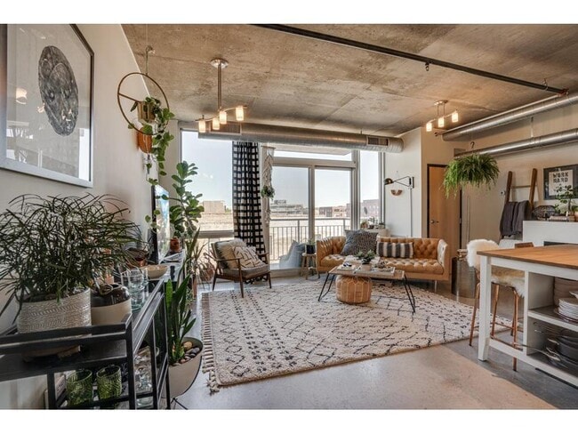 property at 730 N 4th St