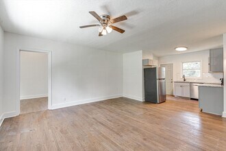 5004 Club Dr in Chattanooga, TN - Building Photo - Building Photo