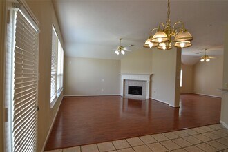 6011 Stevens Creek Ct in Richmond, TX - Building Photo - Building Photo