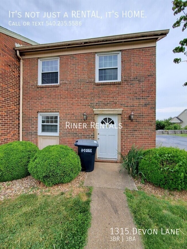 1315 Devon Ln