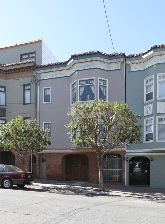 1549 Filbert St in San Francisco, CA - Building Photo