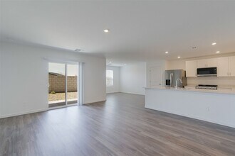 6932 Bowen Blvd in Prescott Valley, AZ - Building Photo - Building Photo