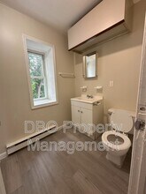 937 Broadway in Watervliet, NY - Building Photo - Building Photo
